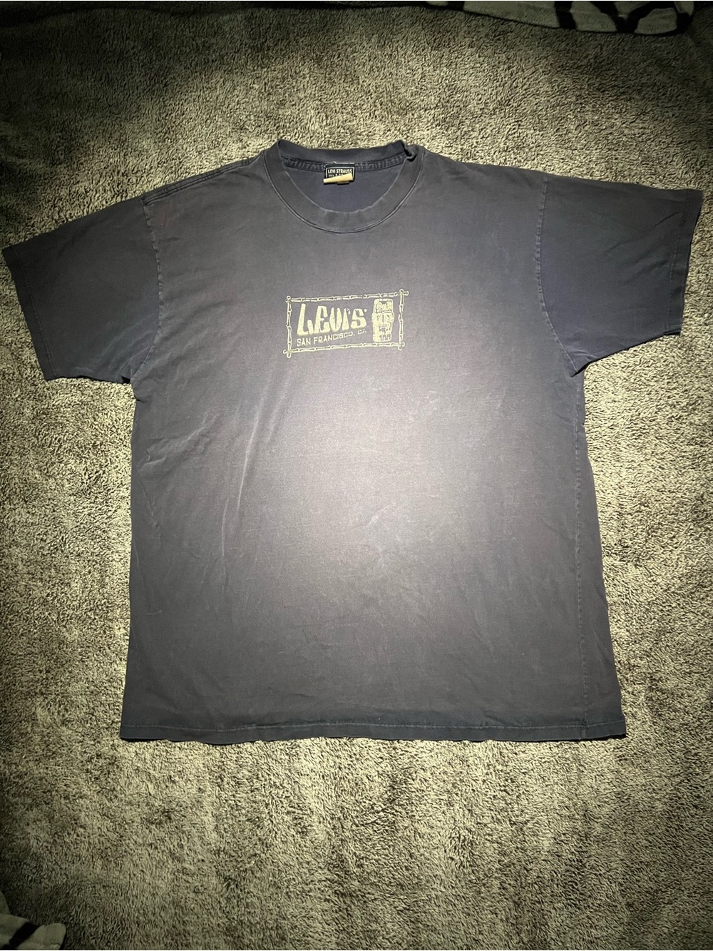 90s Levi Strauss tee